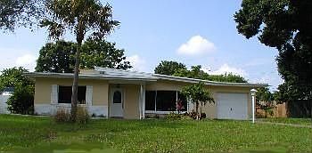 2nd image of 25 S Wind Dr