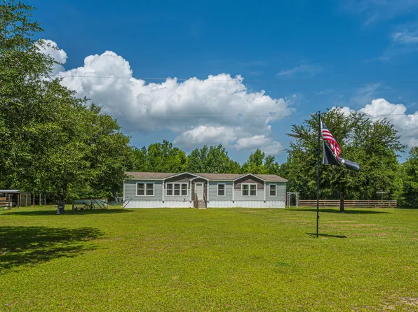 189 Cupid Ct, Eutawville, SC 29048