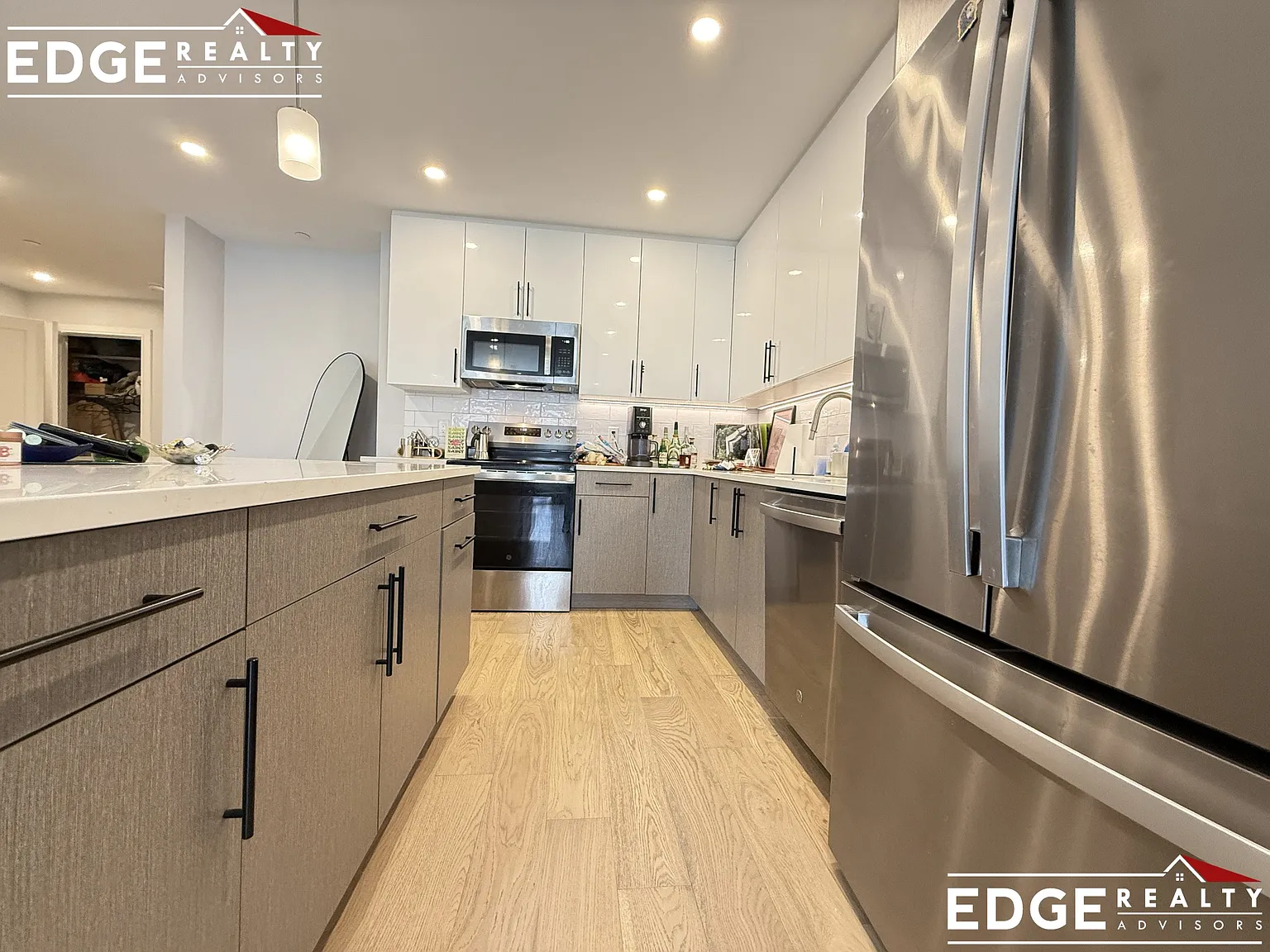 2 bed, 1150 sqft, $3,400 — Photo 1