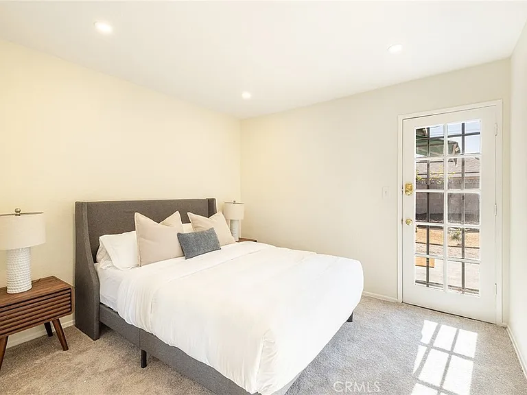 2206 Stinson St — Photo 17
