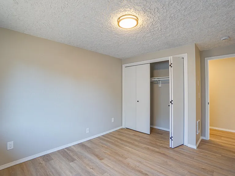 6206 NW Cherry St — Photo 13
