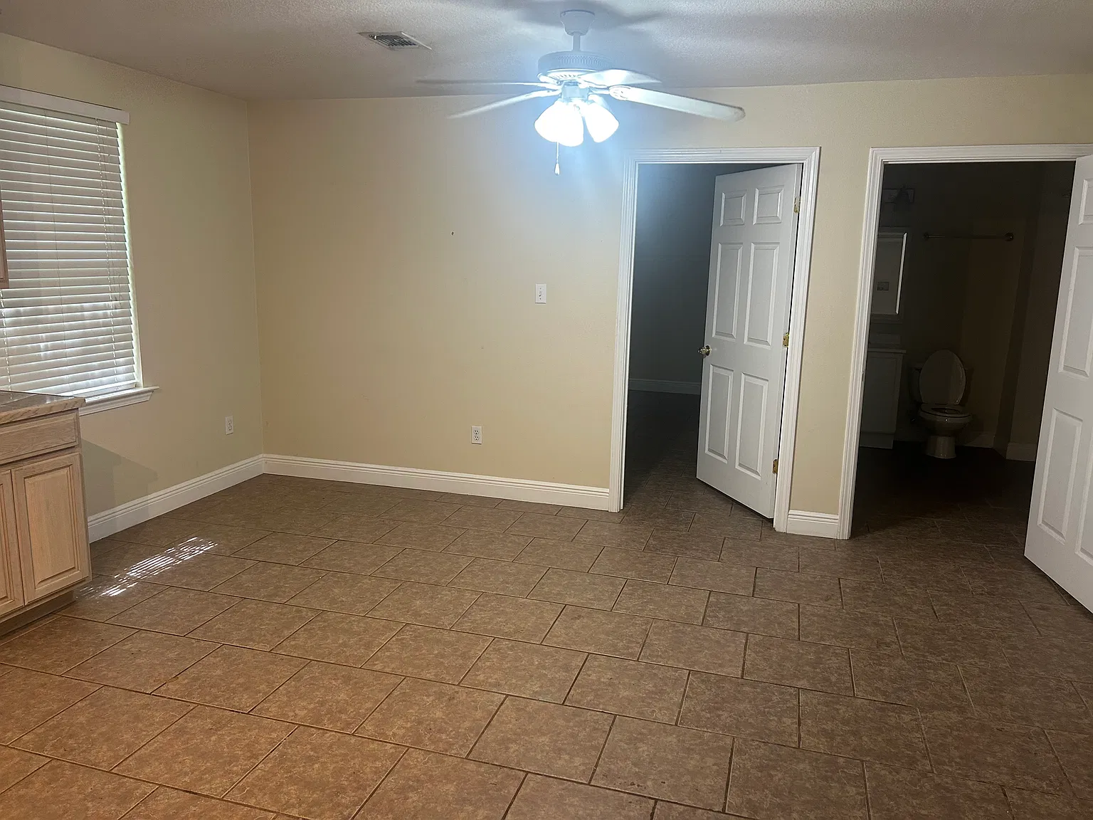 94 Cedar Place Cv — Photo 3