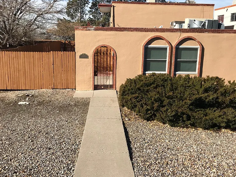 1227 Chelwood Park Blvd NE #A — Photo 6