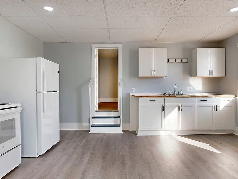 7 Island Ave #A — Photo 34