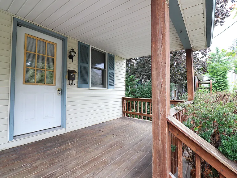 38 N Charles St — Photo 2
