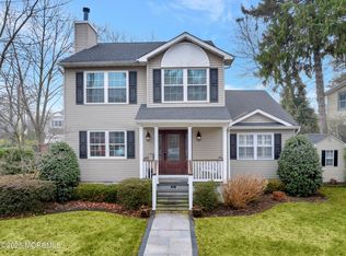 610 Laurel Ave, Allenhurst, NJ 07711