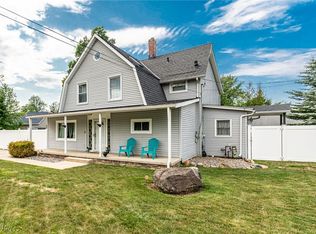 6873 Lake Rd, Madison, OH 44057