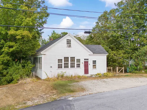 112 High Street, Danbury, NH 03230