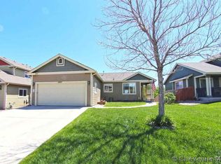 1607 Summerset Dr, Cheyenne, WY 82001
