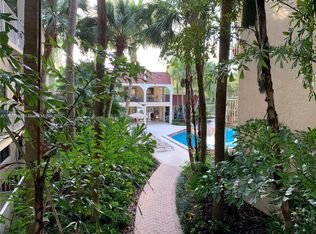 9301 SW 92nd Ave APT 204-B, Miami, FL 33176