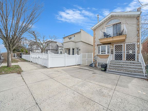 2nd image of 2858 Sampson Avenue