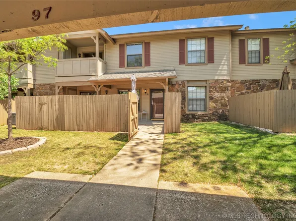 9313 S Urbana Ave Unit C, Tulsa, OK 74137