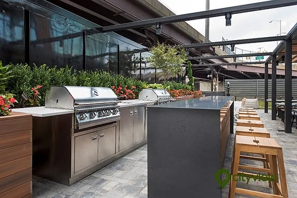 Rented by City View Living | media 134