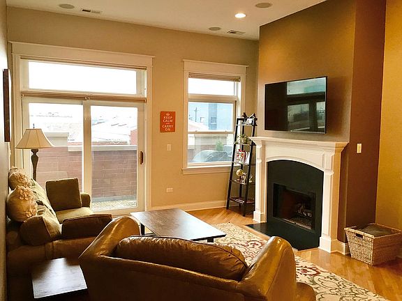 5th image of 2921 N Lincoln Ave #402