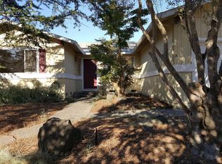 1112 Shadyslope Dr, Santa Rosa, CA 95404