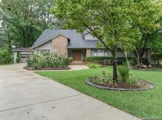 2000 Hartwicke Pl, Charlotte, NC 28270