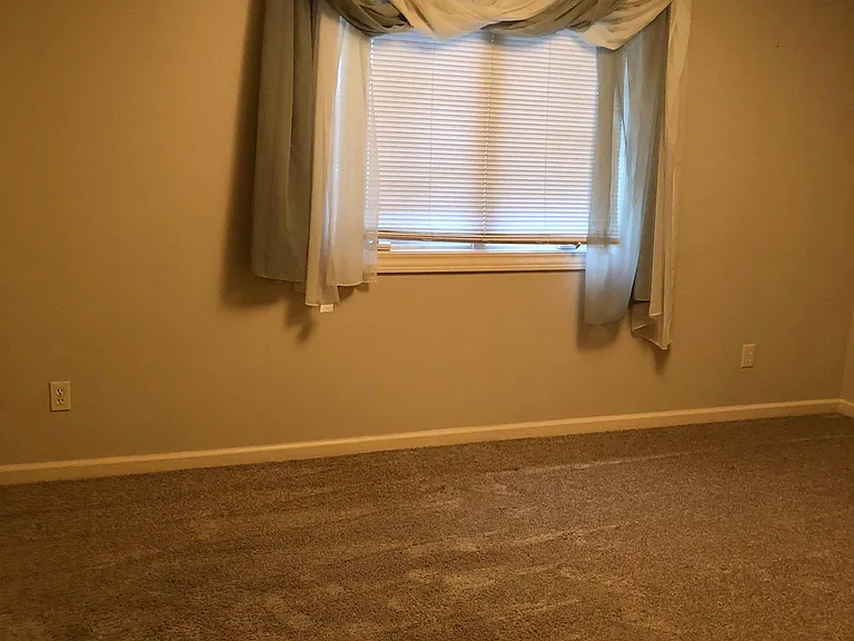 12410 Sonoma Dr — Photo 30