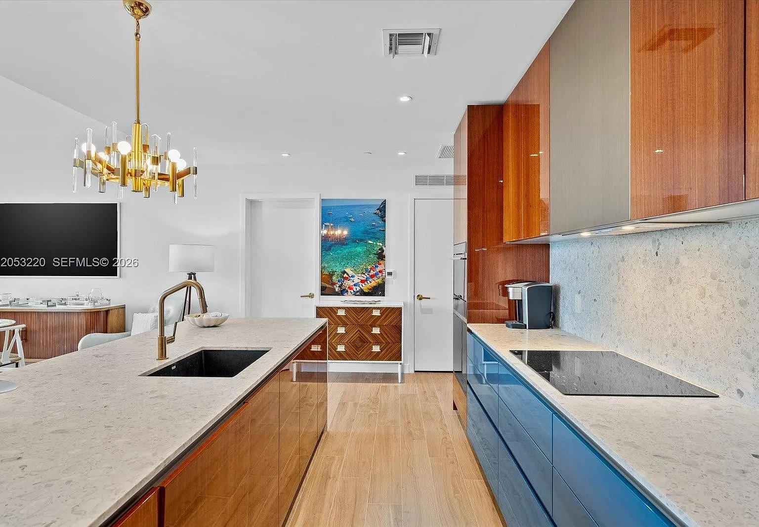 2 bed, 2.5 bath, 1207 sqft, $16,500 — Photo 3