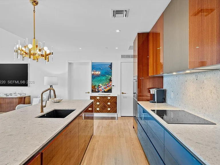 2678 Tigertail Ave #1508 — Photo 3