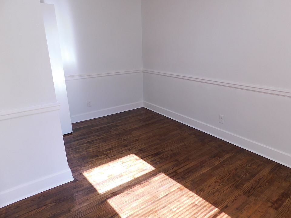 Front bedroom