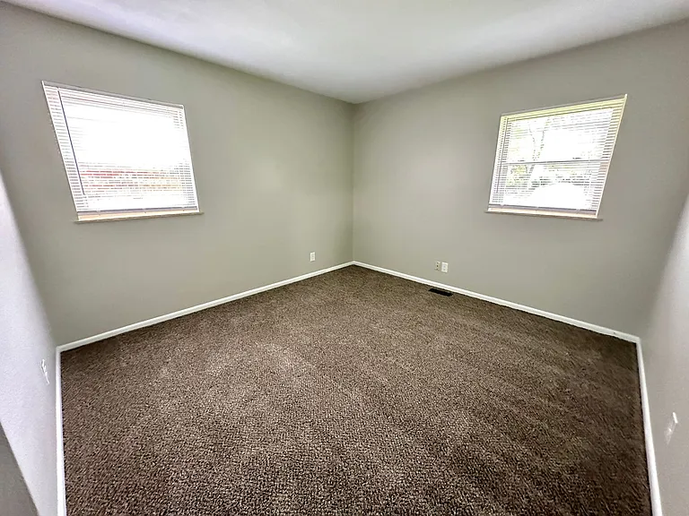 130 Timberwood Ln — Photo 11