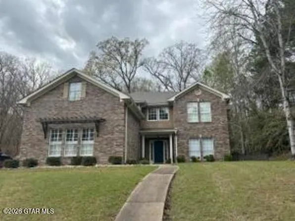 422 Dickerson Ln, Columbus, MS 39705