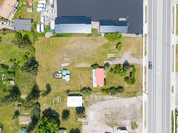 3rd image of 2110 Us Highway 2 E