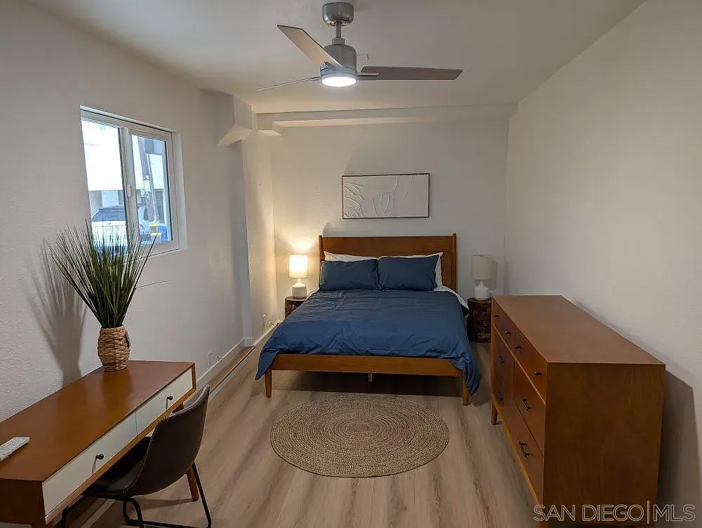 6 bed, 3.0 bath, 1700 sqft, $10,800 — Photo 2