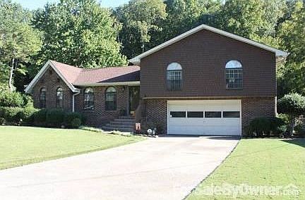 2nd image of 1929 Branchwood Cir
