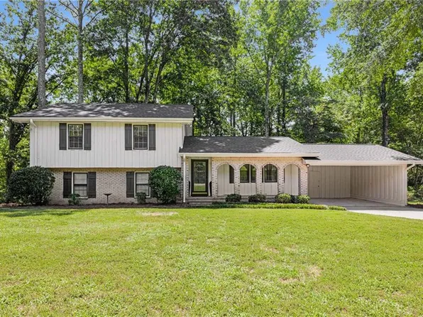 3091 Sumac Dr, Doraville, GA 30360