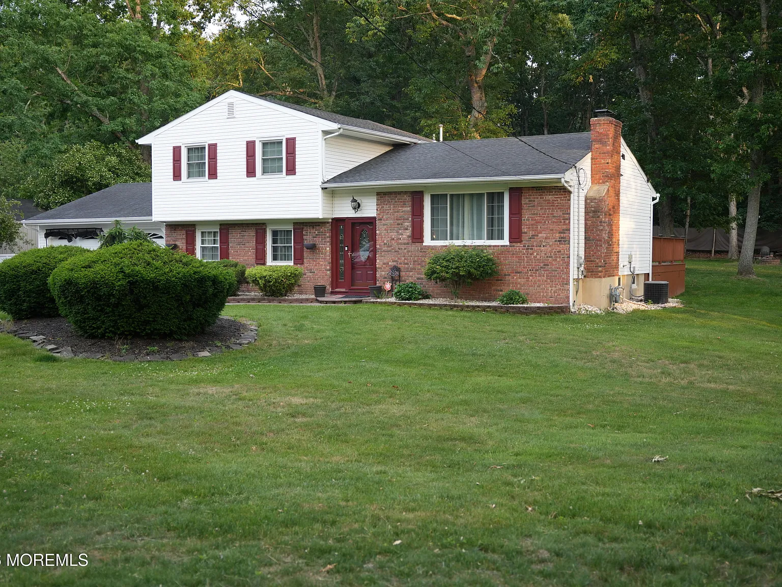 3 bed, 1870 sqft, $3,500 — Photo 2