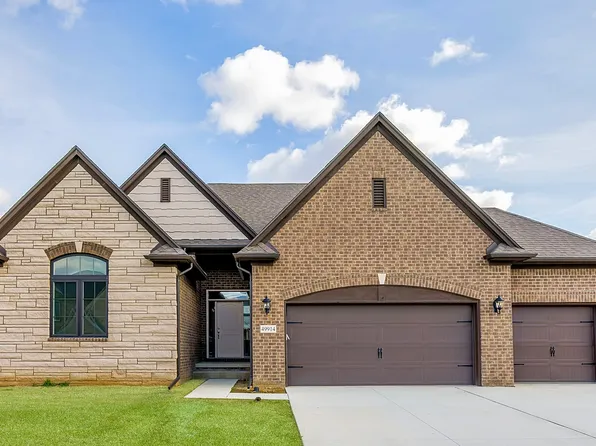 16836 Heron Ln, Macomb, MI 48044