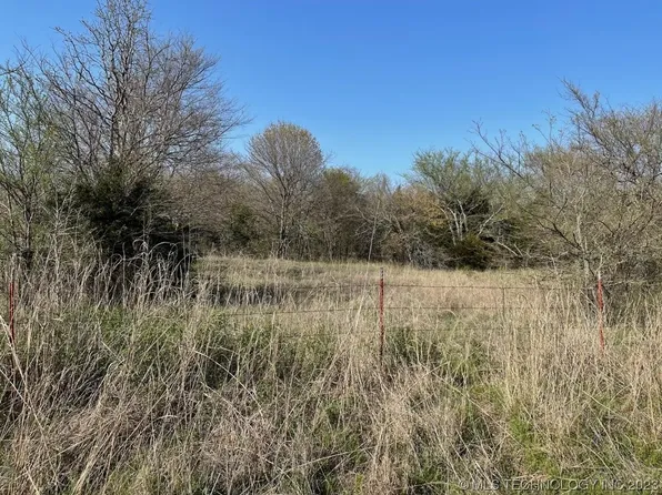 2 Mile Ln, McAlester, OK 74501