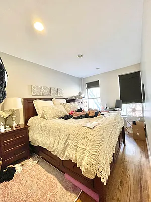 Rented by Corcoran | media 18