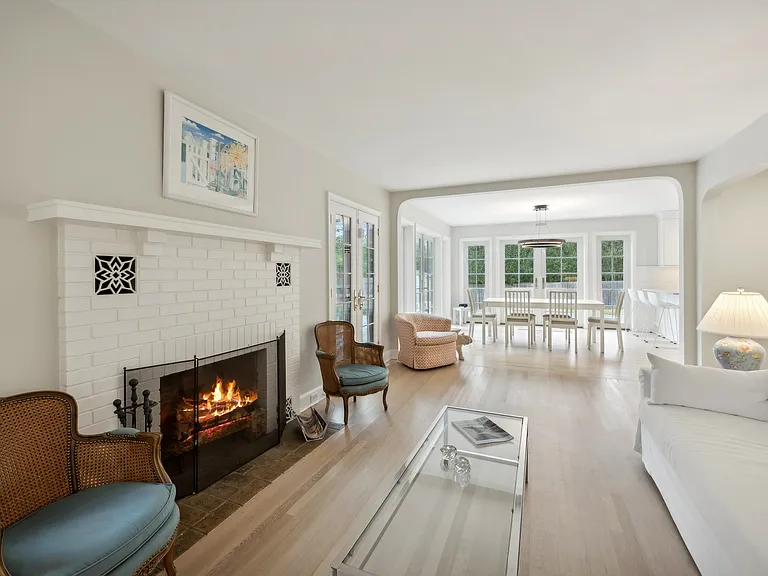 39 Linden Ln — Photo 6