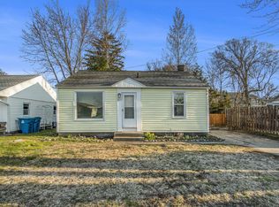 317 South St, Spring Lake, MI 49456
