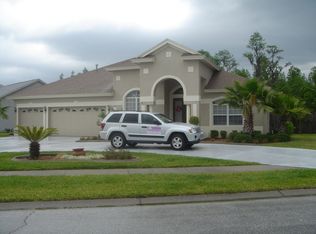 19313 Wind Dancer St, Lutz, FL 33558