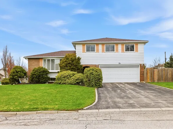 2 Callen Ct, Ajax, ON L1S 3B1