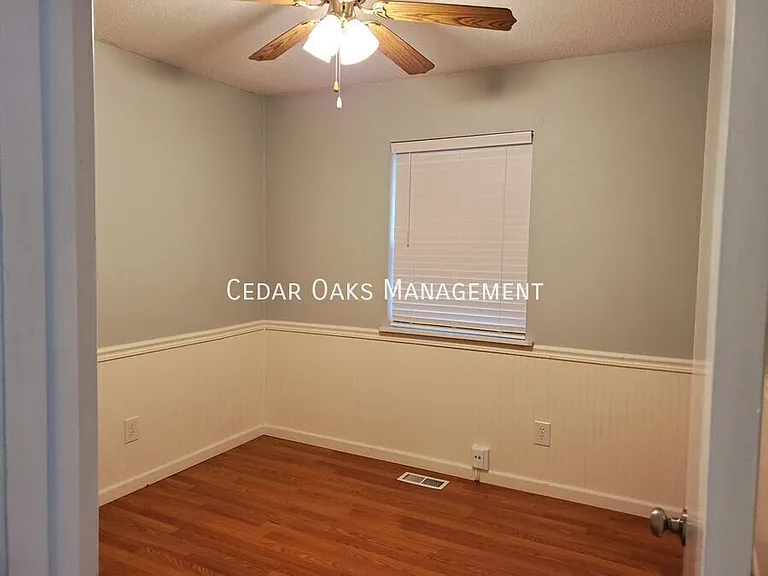 2202 Dogwood Pl — Photo 13