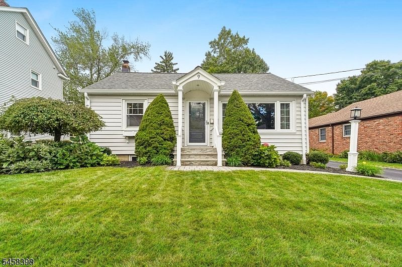 1st image of 9 Greenfield Ave