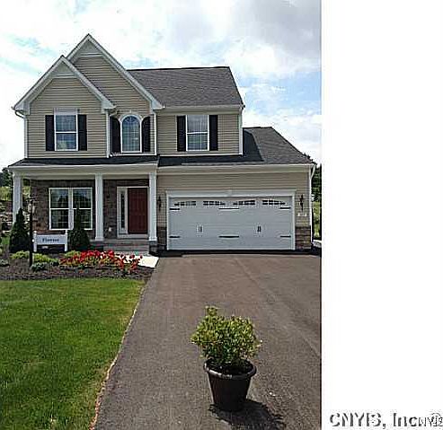 1st image of 334 Hyland Dr