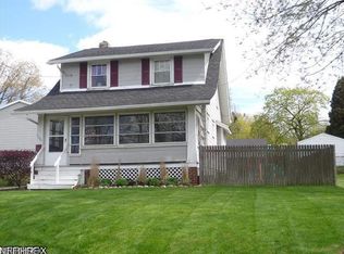1785 East Ave, Akron, OH 44314