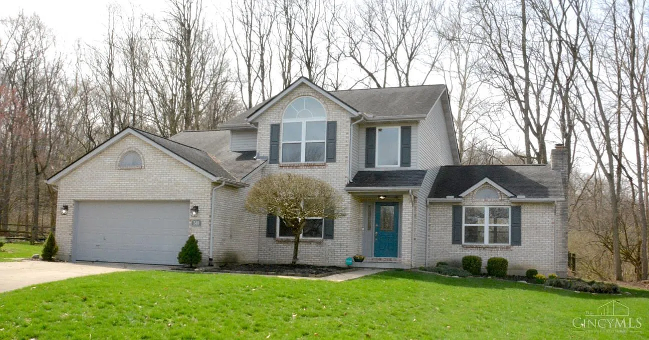 340 River Valley Ct photo 1