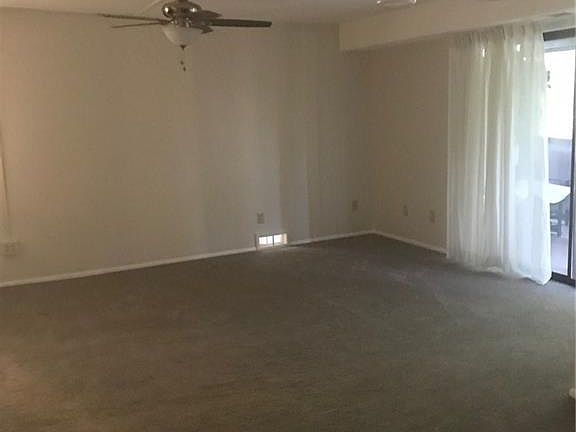 3rd image of 33803 Electric Blvd APT C-5