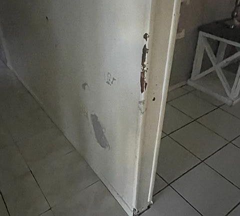 5th image of 2041 Solano Dr