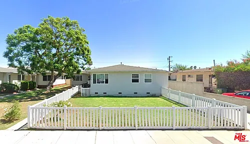 8324 Barnsley Ave Photo 1