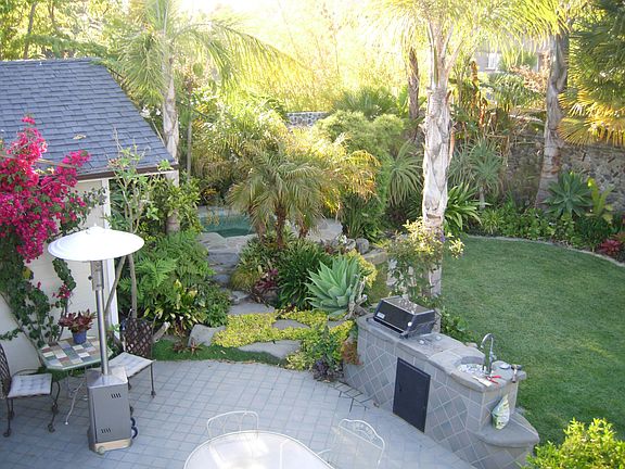 4th image of 2015 Sequoia Dr