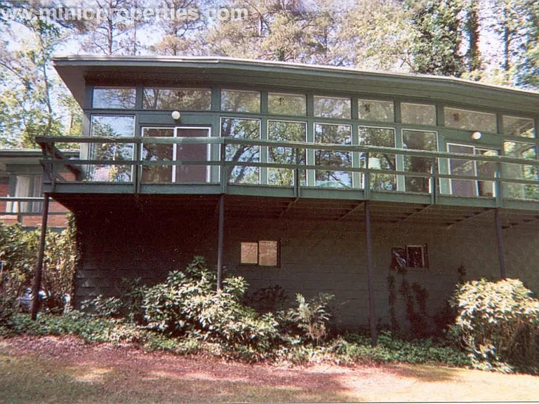 Exterior Back