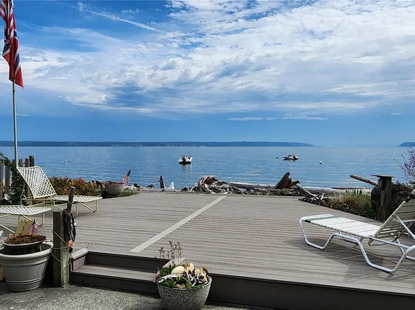 176 Driftwood Shores Rd, Camano Island, WA 98282