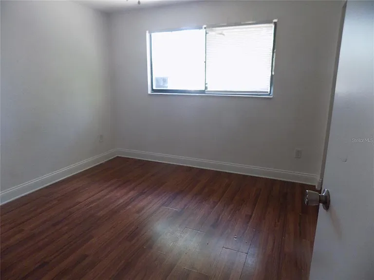 713 SW 69th St — Photo 17